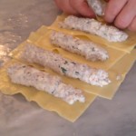 Fillling and rolling the cannelloni