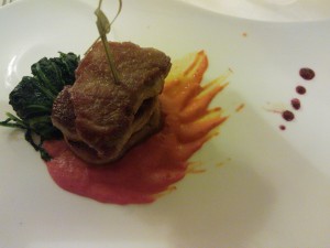 Pork fillets with a paparacelle mousse and broccoli