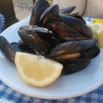 Steamed Mussels with Lemon