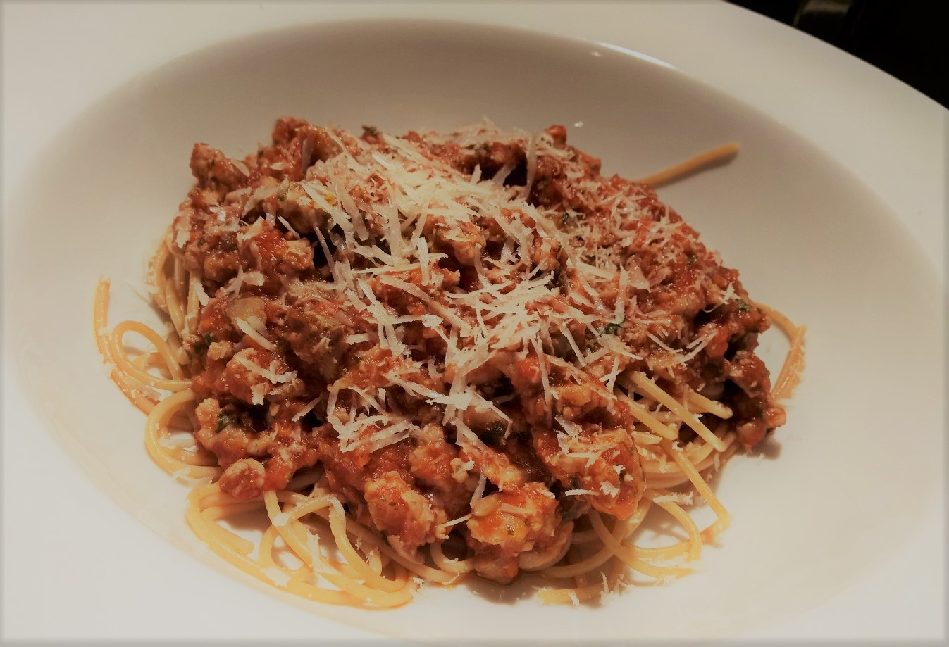 chicken-bolognese-with-rosemary-and-mushrooms